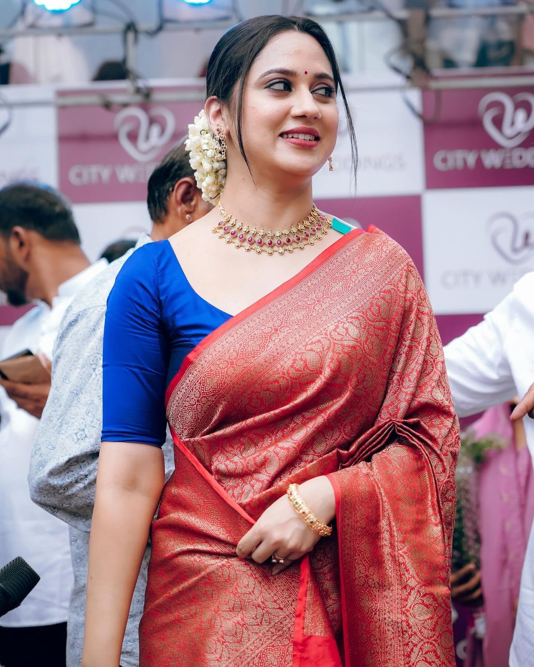 Malayalam Actress Miya George Images in Red Saree Blue Blouse